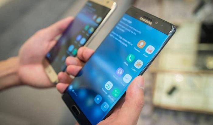 Samsung ammette: a far esplodere i Galaxy Note 7 sono le batterie