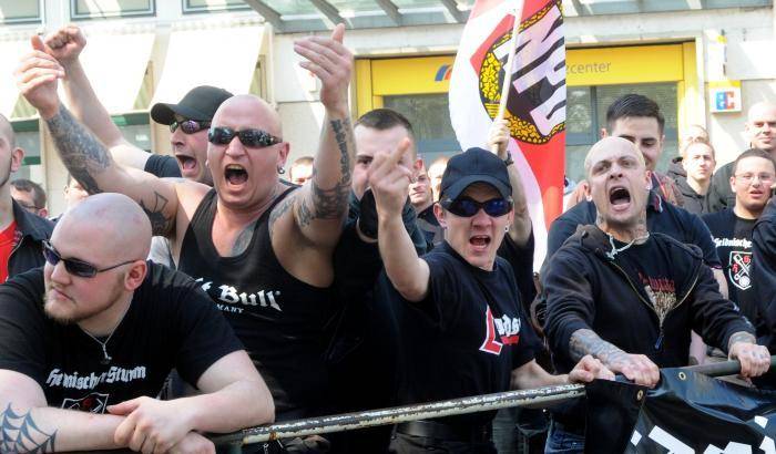 Sovranisti all'assalto: in Germania crescono del 20% i reati a sfondo razzista