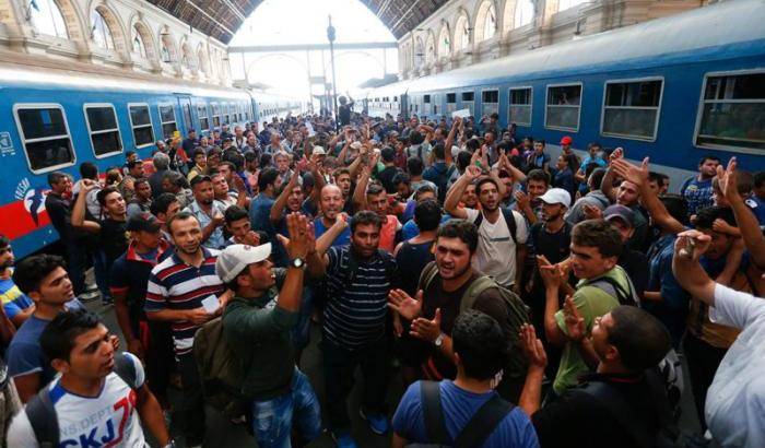 03474A-rifugiati-arrivano-in-germania Rifugiati arrivano in Germania