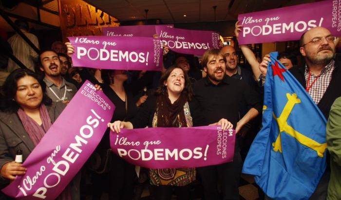 0348FC-militanti-di-podemos Militanti di Podemos