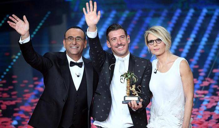Sanremo, trionfo di Francesco Gabbani: il talento vince sul talent