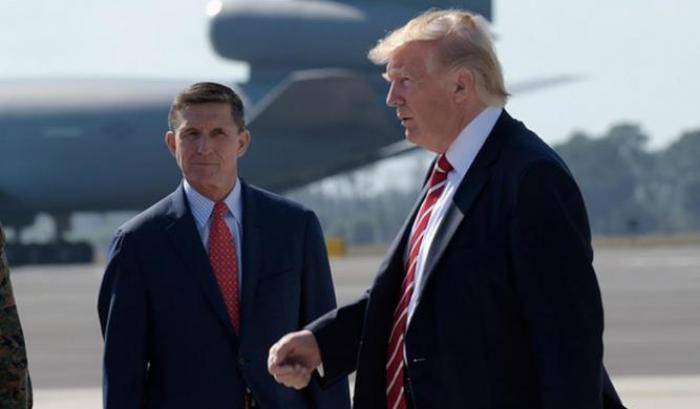Altri guai per Trump: Flynn pagato dai russi senza permesso
