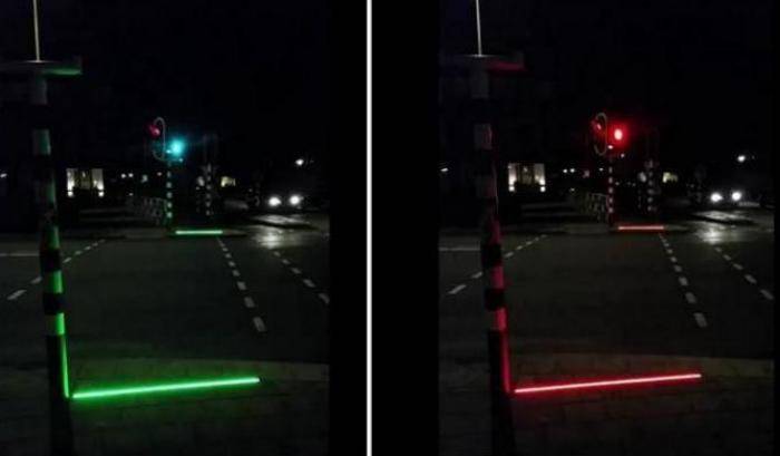 In Olanda semafori a terra per chi non stacca il naso dallo smartphone