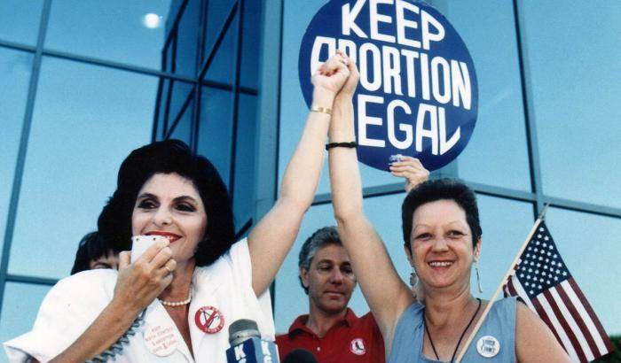 034AE0-norma-mccorvey Norma McCorvey