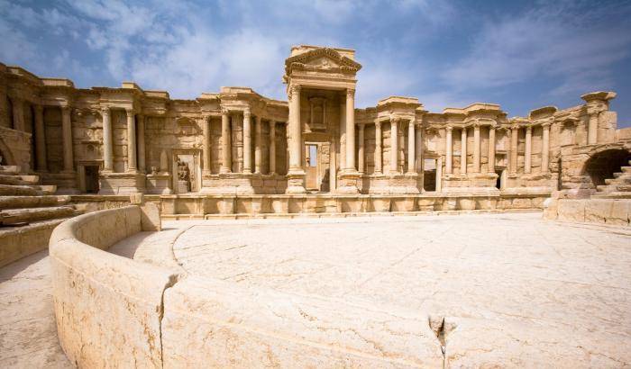 L'Isis a Palmira come la mafia a Selinunte