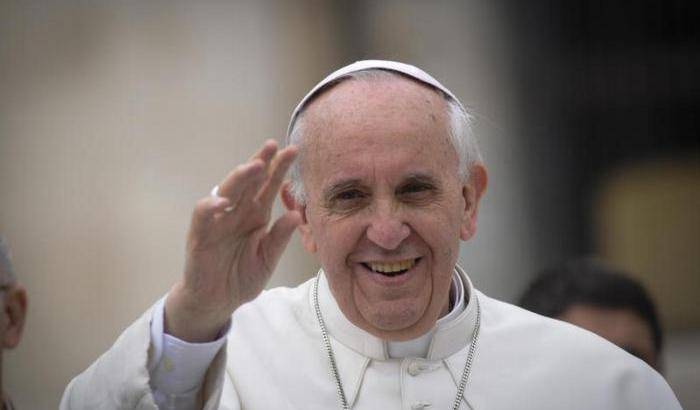 Il Papa ai parroci: accogliete i giovani che convivono senza sposarsi