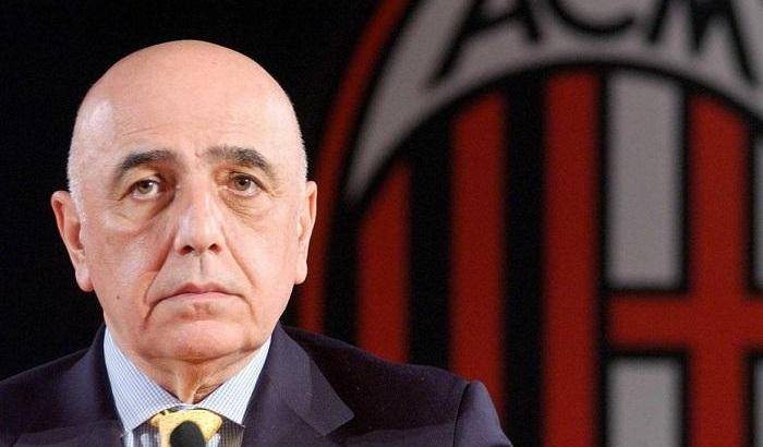 Milan, non ci sono le condizioni: Galliani annuncia lo slittamento del closing
