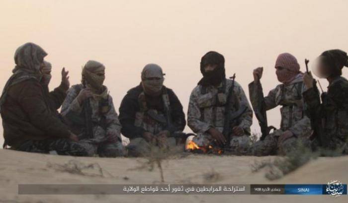 Jihadisti affiliati all'Isis che operano nel Sinai