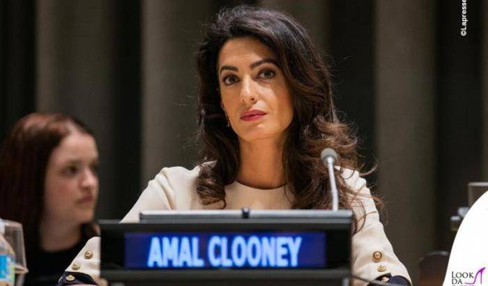 Amal Clooney: "Dobbiamo uccidere soprattutto le idee dell'Isis"