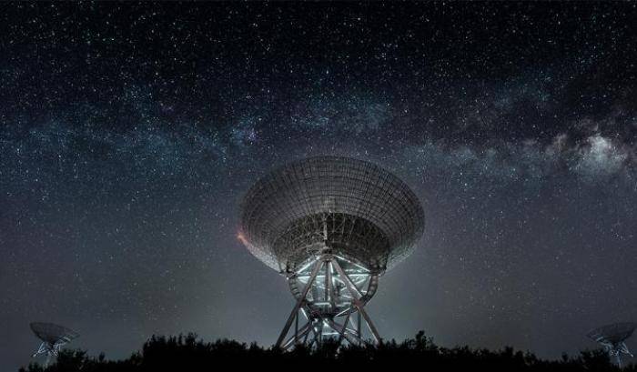 Quei misteriosi lampi radio veloci: segnali alieni?