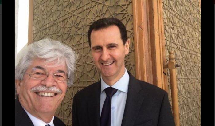 Antonio Razzi, da fan di Kim Jong-un passa ai selfie con Assad