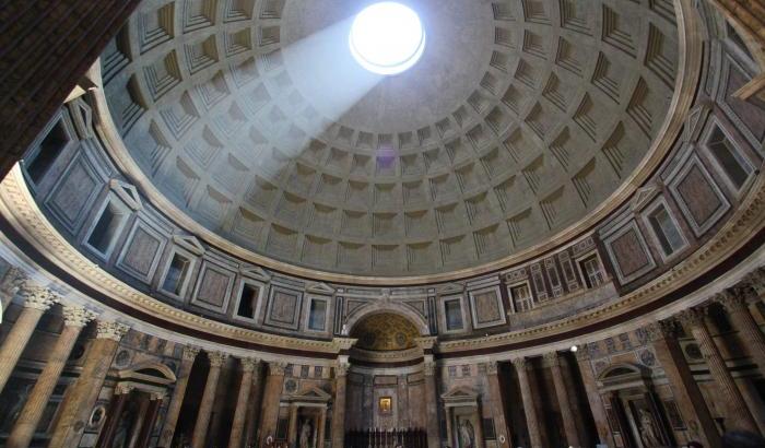 Roma, il vice sindaco contro Franceschini: no al Pantheon a pagamento