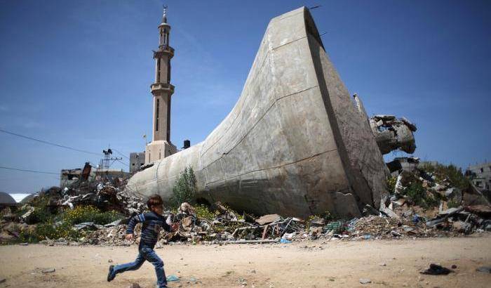 L’ong denuncia: Israele impedisce l’accesso degli operatori umanitari a Gaza