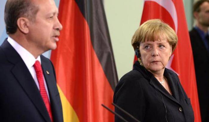 Basta armi alla Turchia: la Germania risponde alle provocazioni di Erdogan