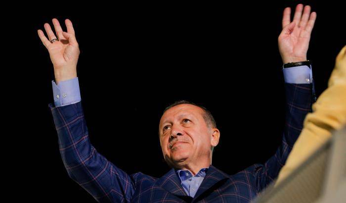 035648-erdogan-al-voto Erdogan al voto