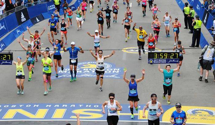 Mega gaffe Adidas: "Siete sopravvissuti alla maratona di Boston, bravi!"