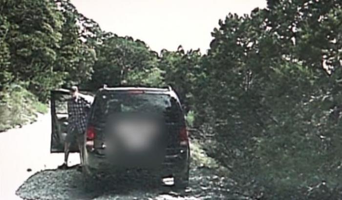 Lyle P. Blanchard pochi istanti prima di essere ucciso