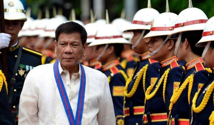 Duterte: se qualcuno mi dimostra che dio esiste mi dimetto