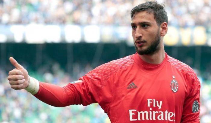 Milan, ultimatum a Donnarumma: rinnova a giugno o vai in tribuna