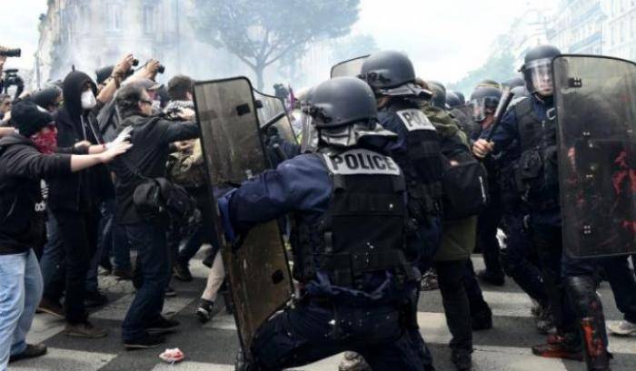 Francia nel mirino di Amnesty: con la scusa del terrorismo reprime le libertà dei cittadini