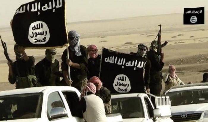 L'Isis fa strage di rifugiati: 24 morti in un attacco a al Haska