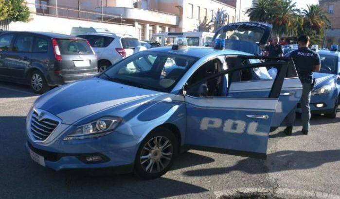 La polizia ha denunciato una nonna manesca a Milano