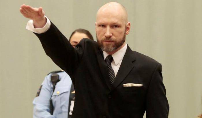 Detenzione inumana: il fascista Breivik si appella a Strasburgo