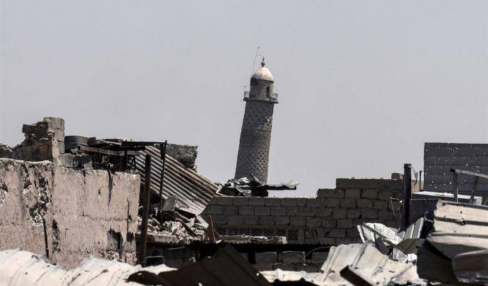 Il generale Usa: la distruzione della moschea al-Nuri un crimine contro l'Iraq