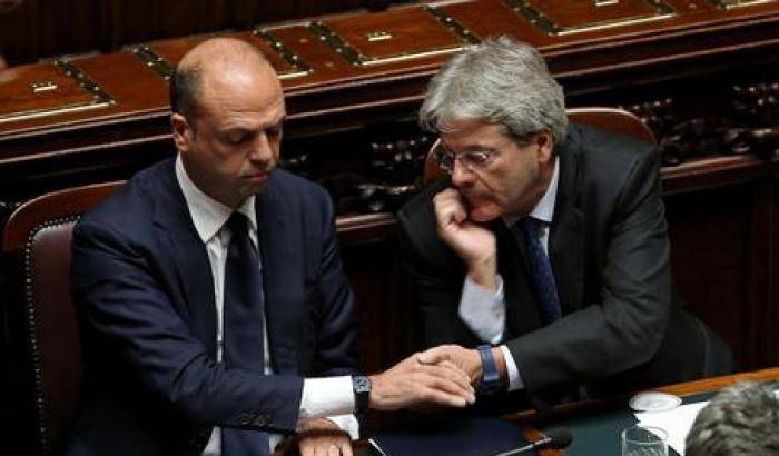 Alfano rompe con il Pd: ma continuiamo ad appoggiare Gentiloni