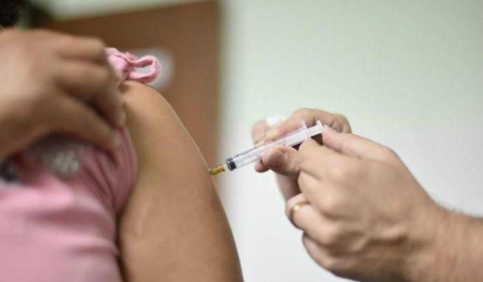 Vaccini, la Camera approva: ora dieci saranno obbligatori