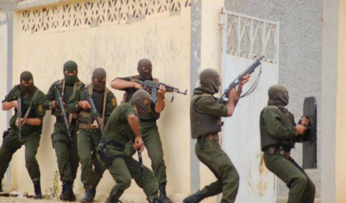 L'Algeria contro il radicalismo islamico: l'esercito neutralizza un commando jihadista