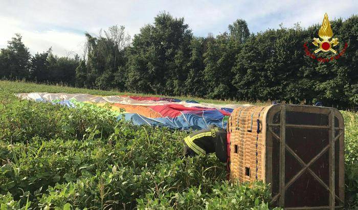 Anche le mongolfiere possono rimanere 'a secco': atterraggio d'emergenza nel padovano