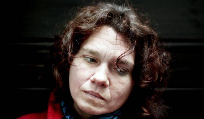 Niente passaporto: la scrittrice turca dissidente non potrà ritirare un premio