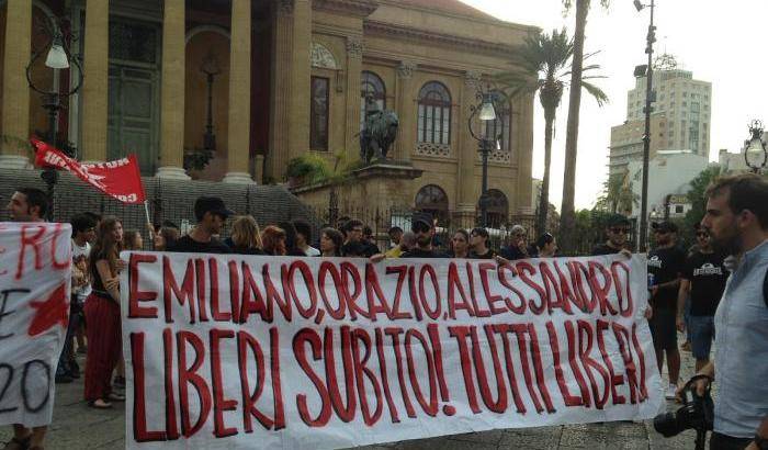 Manifestazione a Palermo per la liberazione dei ragazzi detenuti in Germania