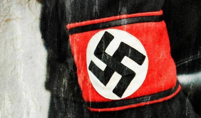Facebook, e il buco nero del nazismo on line