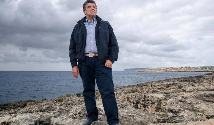 Bartolo, il medico degli immigrati smentisce il sindaco di Lampedusa