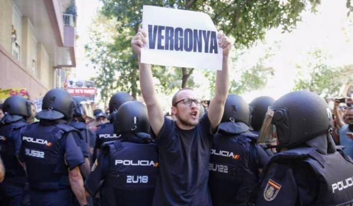 Catalogna: studenti in piazza