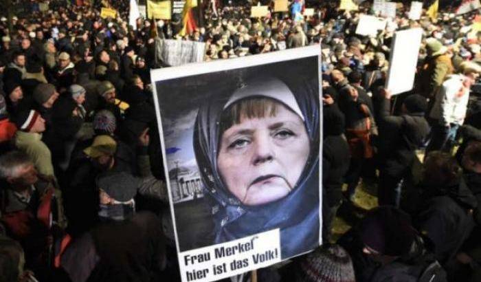 Adf contro Angela Merkel in Europa