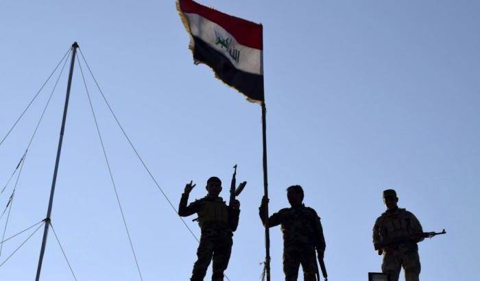 L'Isis respinto a Ramadi, almeno 20 miliziani uccisi dalle forze irachene