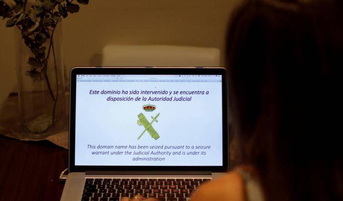 La Guardia Civil accusa: hacker russi in soccorso agli indipendentisti catalani