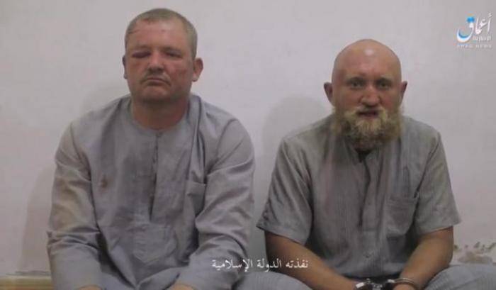 Un video dell'Isis mostra due militari russi catturati in Siria