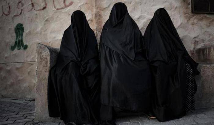 I media britannici: uccisa a giugno la 'vedova bianca' dell'Isis