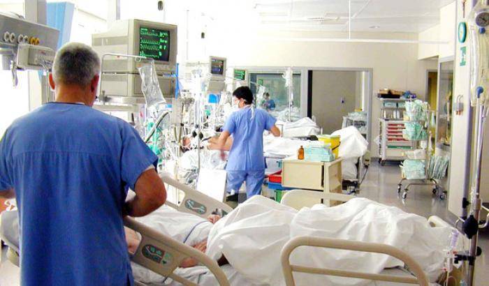 Mia figlia è in coma da anni, decida un giudice se ha diritto a un fine vita dignitoso