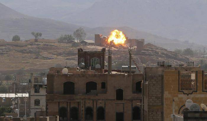Primo raid degli Usa in Yemen contro l'Isis: decine di morti