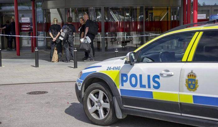 Svezia: una bomba esplode davanti alla stazione di polizia
