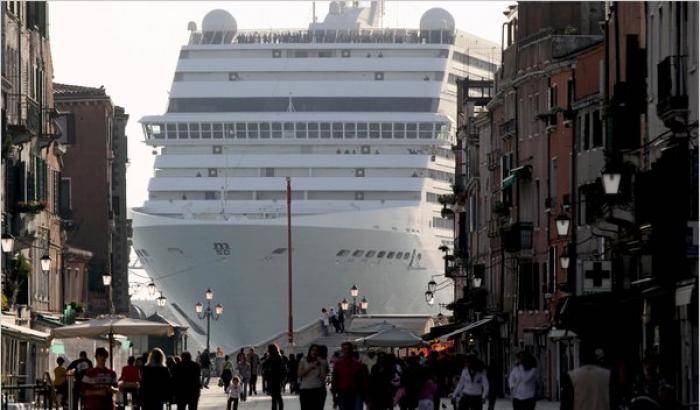 Delrio: è deciso, stop alle "Grandi navi" nei canali di Venezia