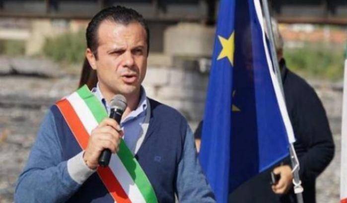 Il neodeputato siciliano ai domiciliari si difende su Fb e si paragona a Martin Luther King