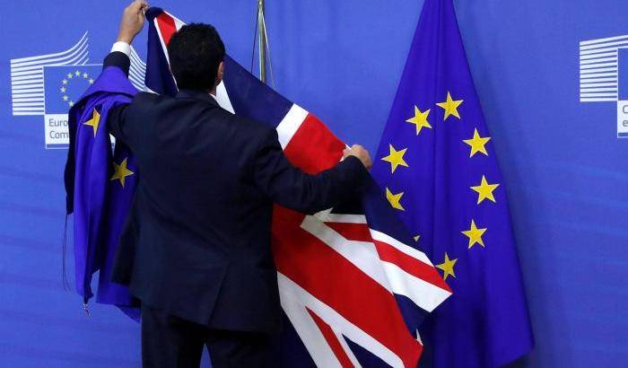 Gli inglesi voteranno alle Europee, sarà Brexit il 31 ottobre