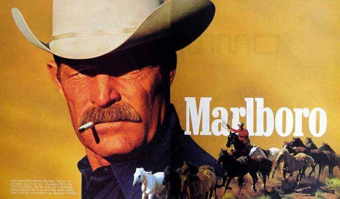 Addio Marlboro man: i produttori costretti a finanziare campagne tv contro le sigarette