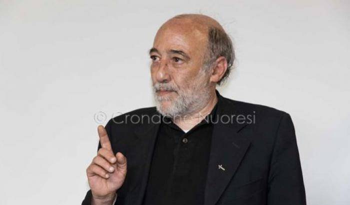 Quando le parole di un sacerdote indignano: non sono razzista ma questi migranti sono degli accattoni